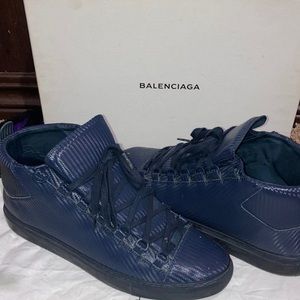 Balenciaga navy Arenas